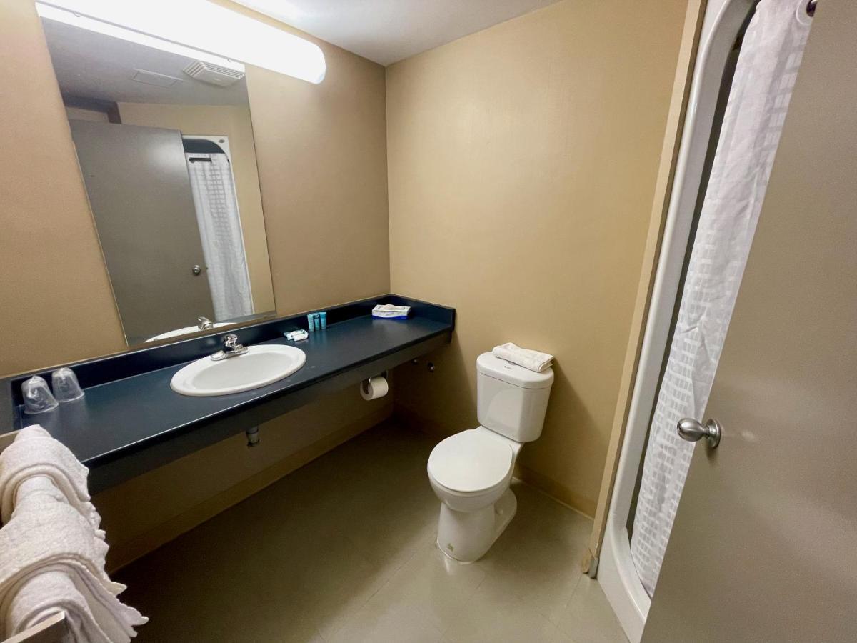 Residence & Conference Centre - Ottawa West Екстер'єр фото