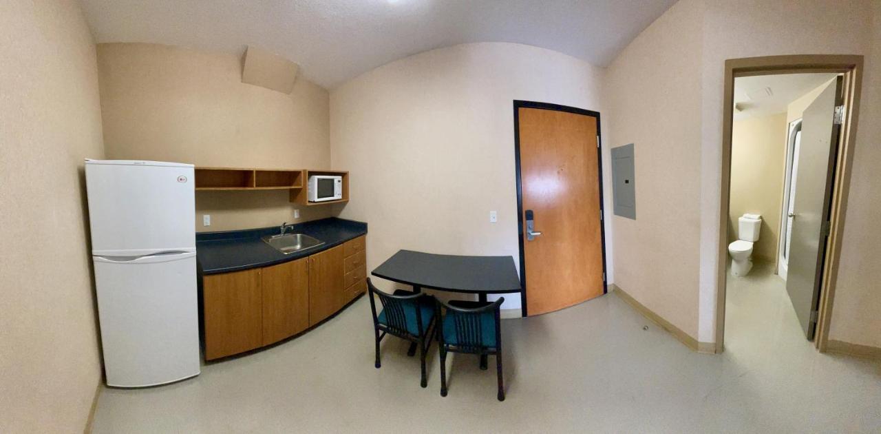 Residence & Conference Centre - Ottawa West Екстер'єр фото